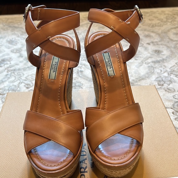 Prada Calzaturl Donna Natural Wedge Sandals - Picture 2 of 6